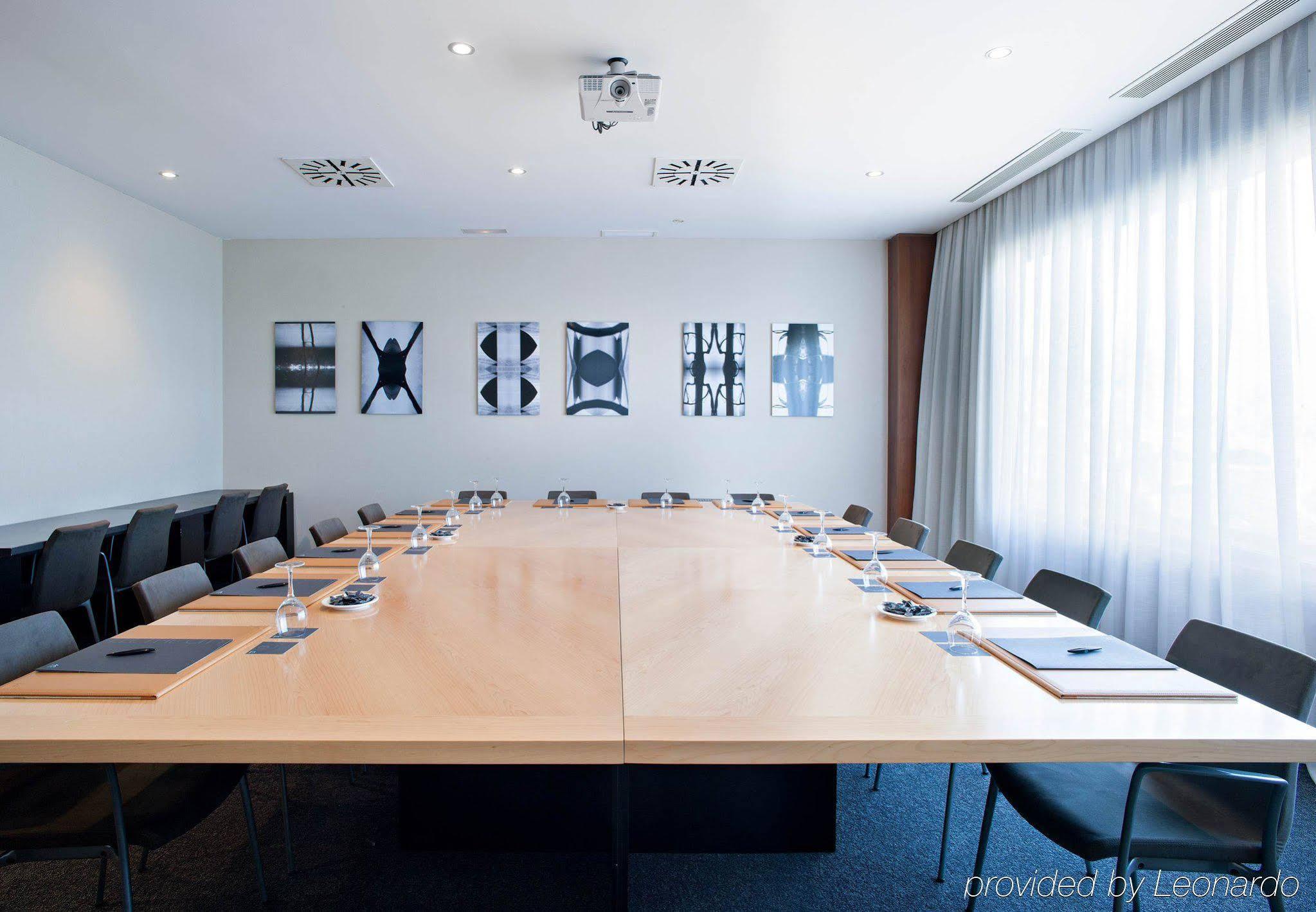 Ac Hotel Huelva By Marriott Exterior photo
